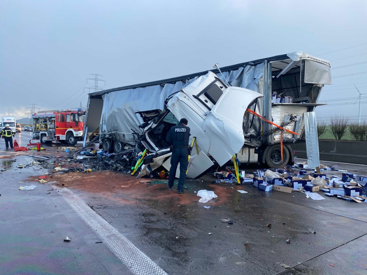 Dieser A4-Unfall bei Eisenach sorgte für richtiges Chaos - und schwere Folge-Unfälle.