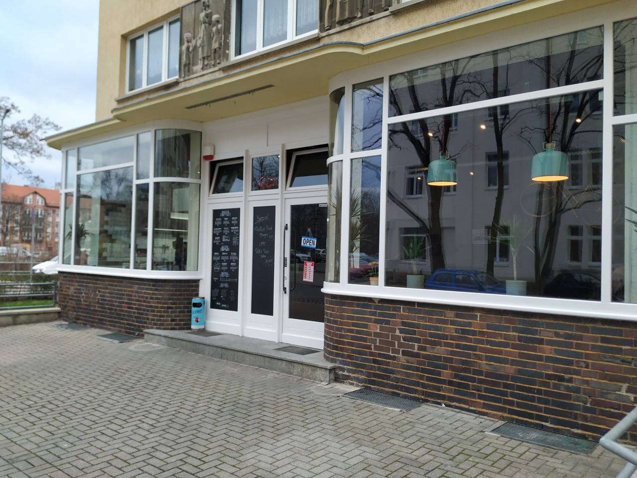 In Erfurt gibt es einen neuen Burgerladen. Thüringen24 hat den ultimativen Test gemacht. 