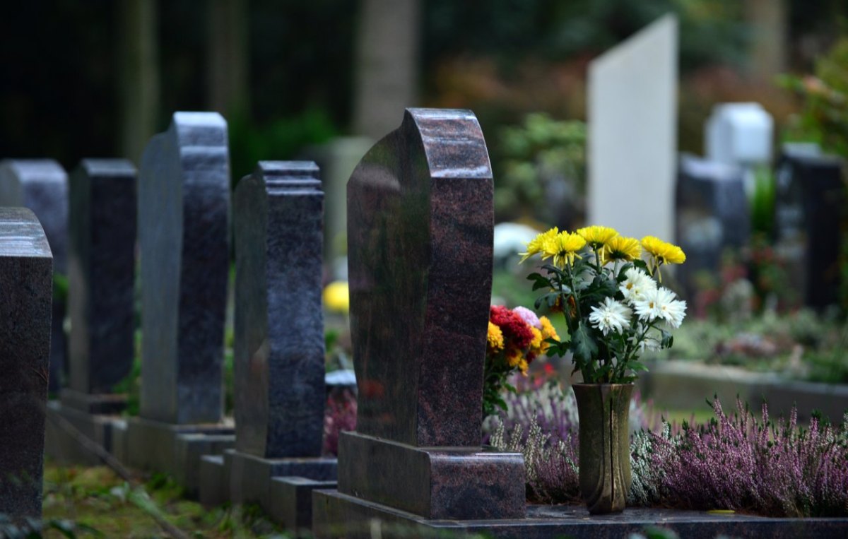 erfurt friedhof.jpg