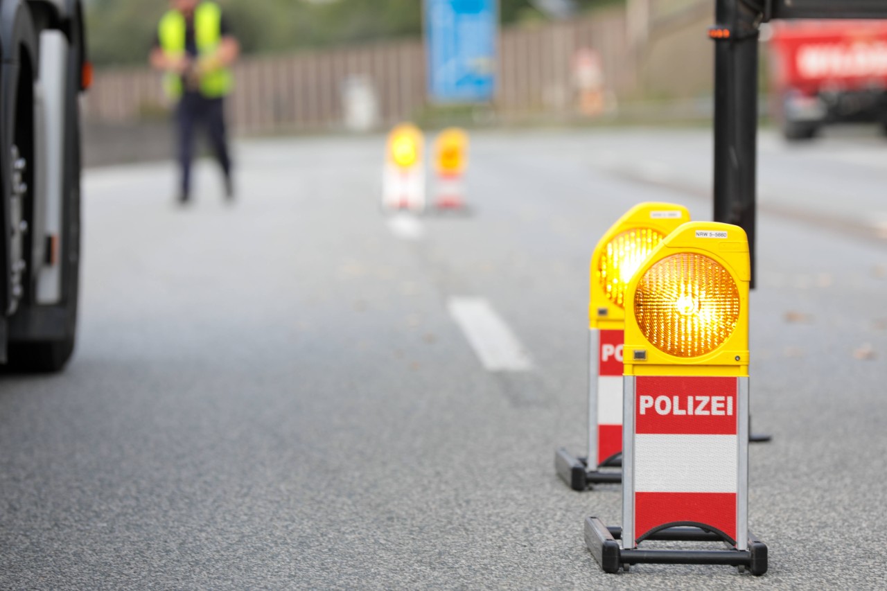 Teile der A9 in Thüringen mussten nach dem Unfall gesperrt werden. (symbolbild) 
