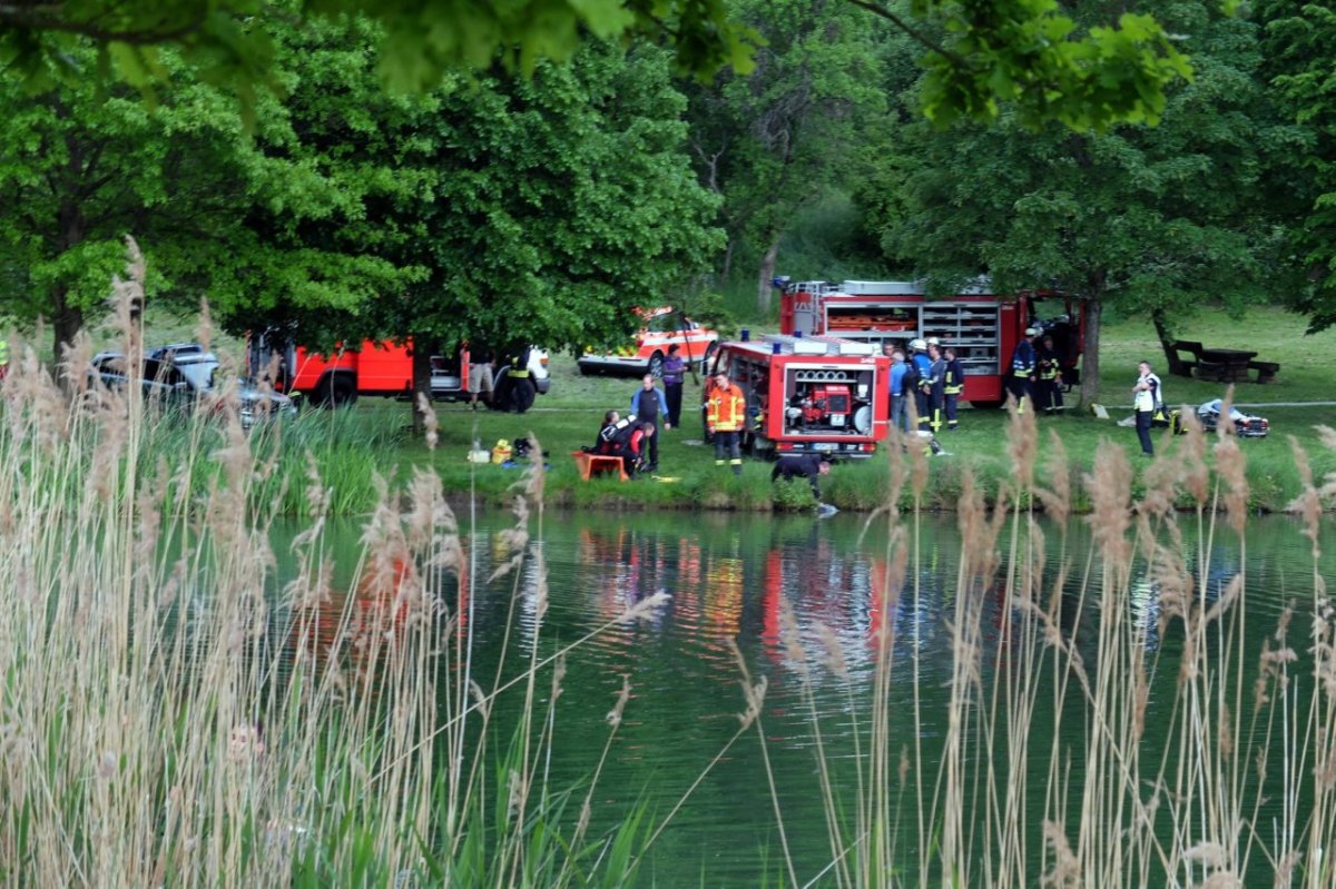 Badeunfall Wasserbergung taucher (2).jpg