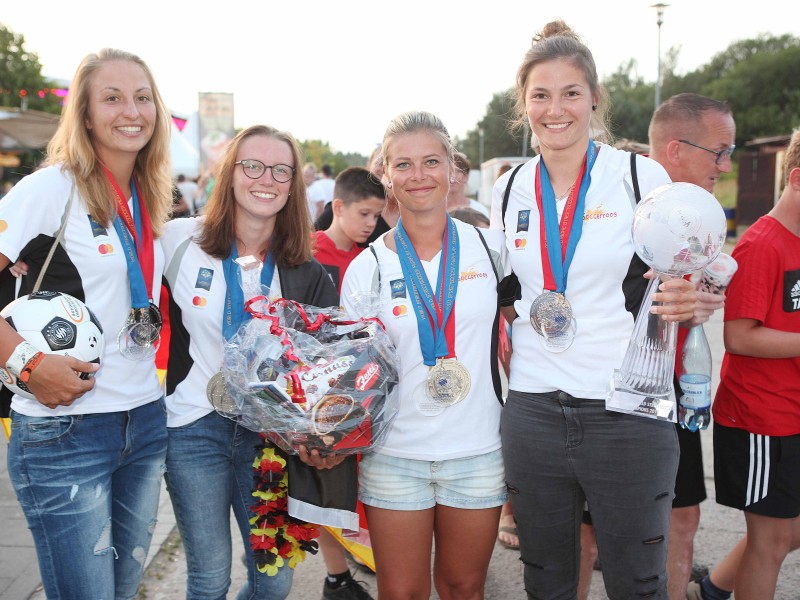 Das deutsche Frauen-Team wurde Vizeweltmeister im Streetsoccer.