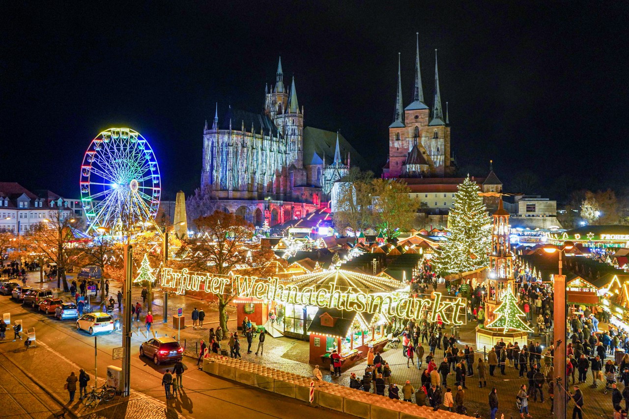 Der Erfurter Weihnachtsmarkt bringt sich in Stellung. 