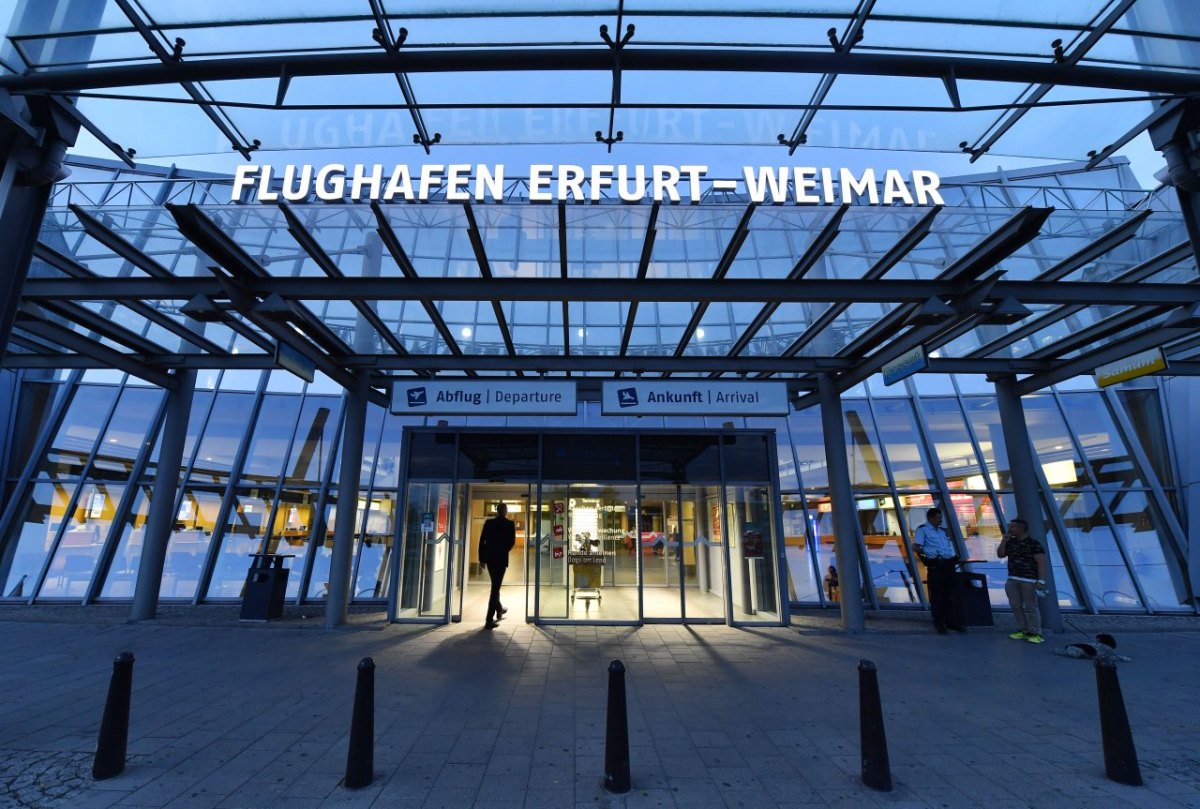Flughafen Erfurt-Weimar.jpg