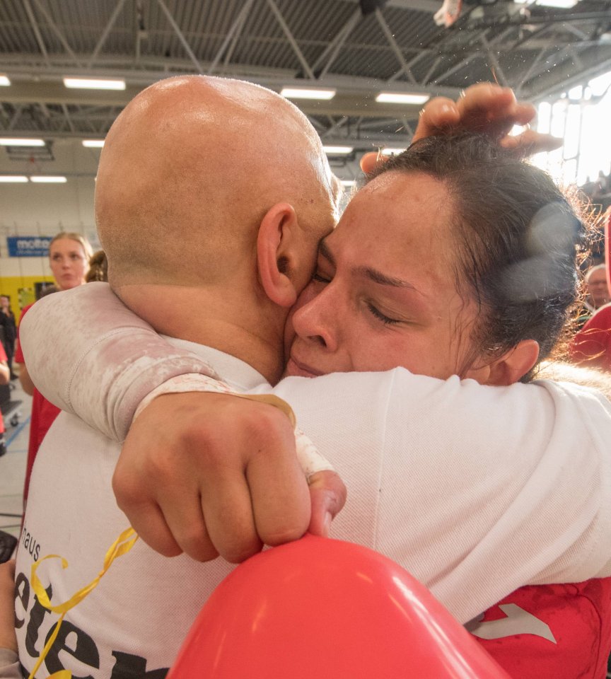 Gordana Mitrovic und Trainer Herbert Müller vom Thüringer HC