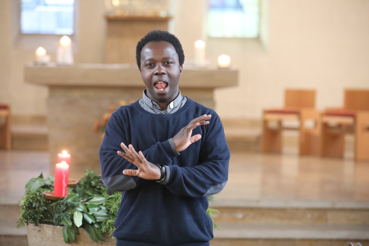 Jean-Francois Uwimana bringt frischen Wind in die Kirchen in Thüringen. 