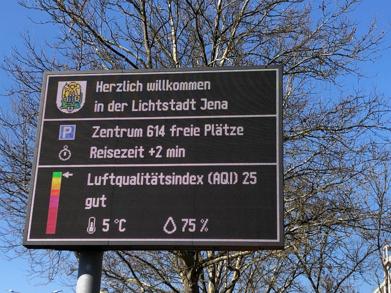 Das neue Schild in Jena.