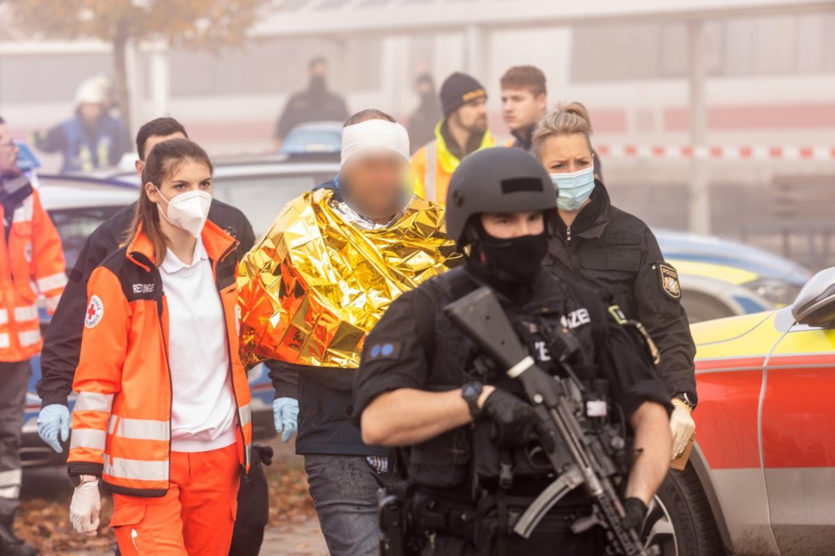 Messerattacke in ICE zwischen Regenburg und Nürnberg