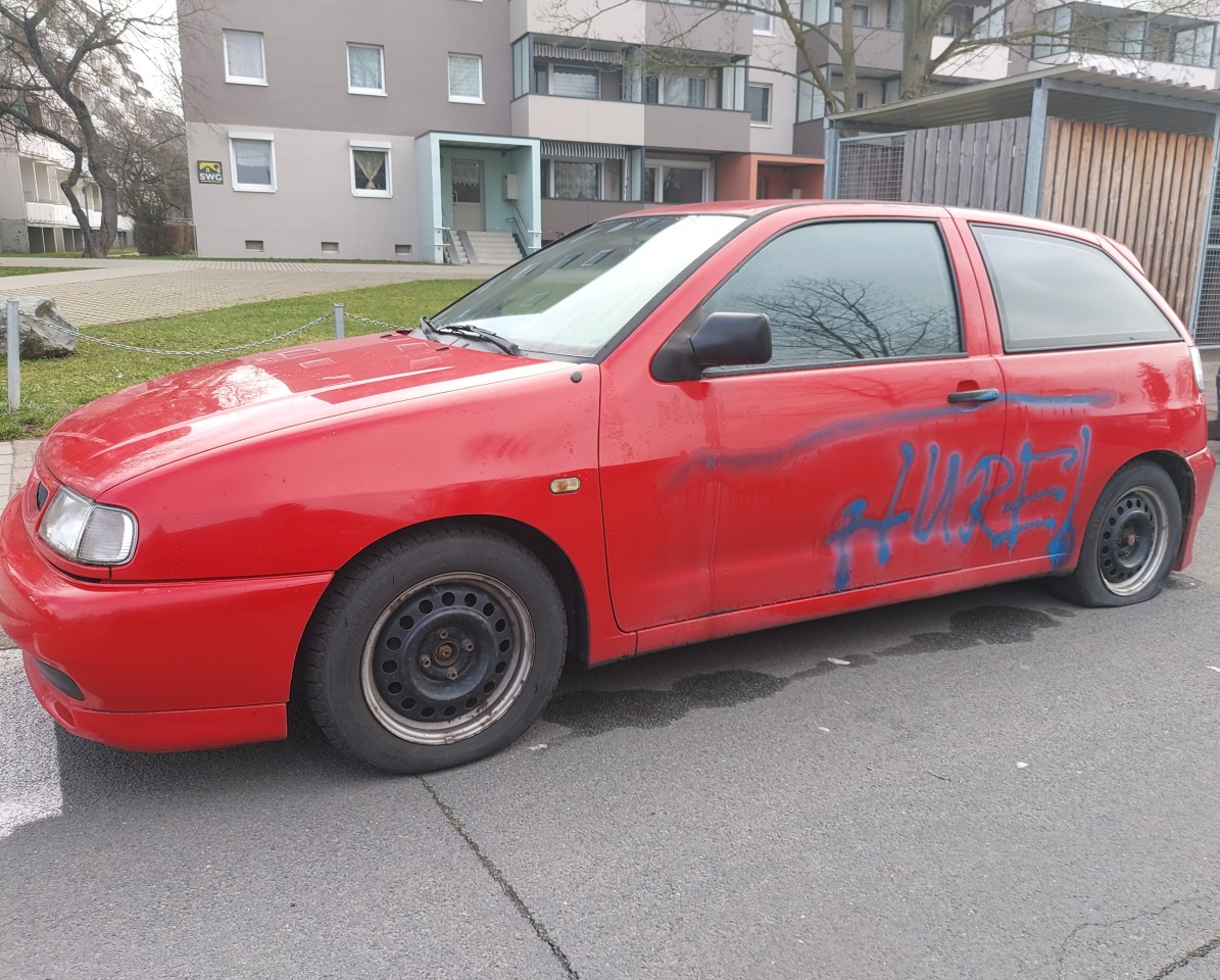 Das Auto einer Frau aus Nordhausen wurde am Wochenende übel zugerichtet.