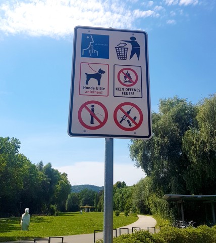 Grillen ist im Paradies weiterhin erlaubt. Nur offene Feuerstellen sind verboten, teilt die Stadt Jena mit.