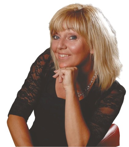 Petra Kibbel will den 1. Ilmenauer Operettenball veranstalten.