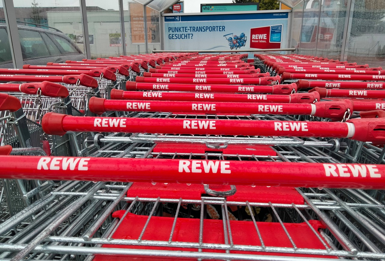 Erfurt: Rewe im Rieth wird umgebaut.