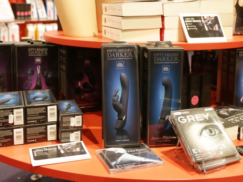 Der Name von der Buchreihe soll Kunden dazu verführen, das Sexspielzeug zu kaufen.
