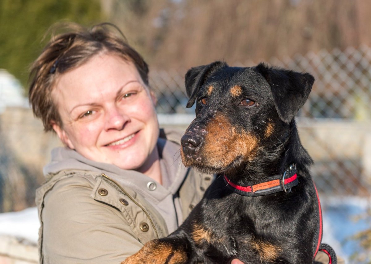 Susann Schmidt rettet Hund in Blankenhain aus eiskaltem Wasser