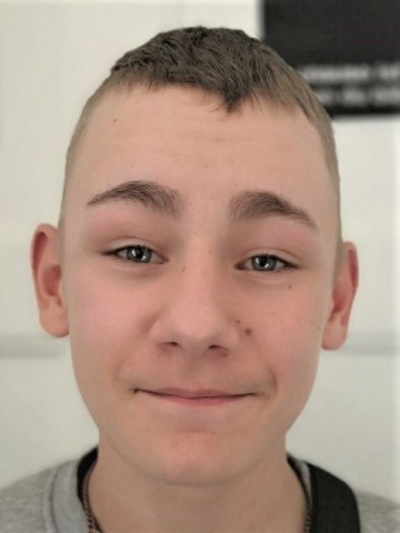 Danny (16) aus Thüringen wird weiter vermisst, sein Kumpel (15) konnte aufgegriffen werden. Danny (16) aus Thüringen wird weiter vermisst, sein Kumpel (15) konnte aufgegriffen werden.