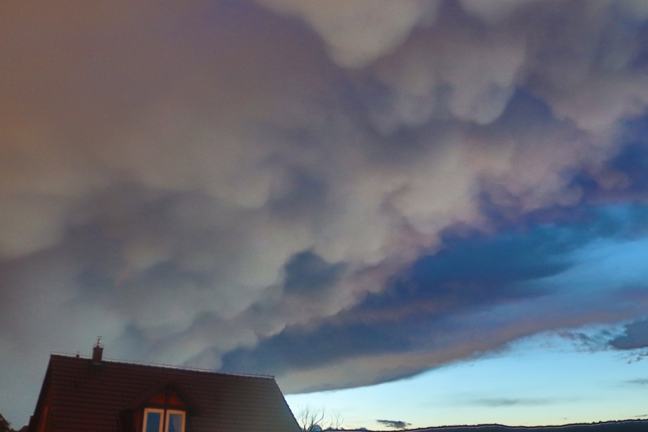 Da bleibt einem nur großes Staunen bei Betrachten der Wolkendecke übrig.