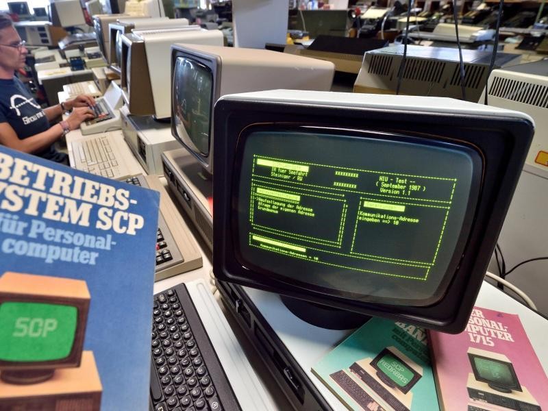 Zur Sammlung des Computermuseums Halle gehören auch Bürocomputer von Robotron aus dem Büromaschinenwerk Sömmerda.