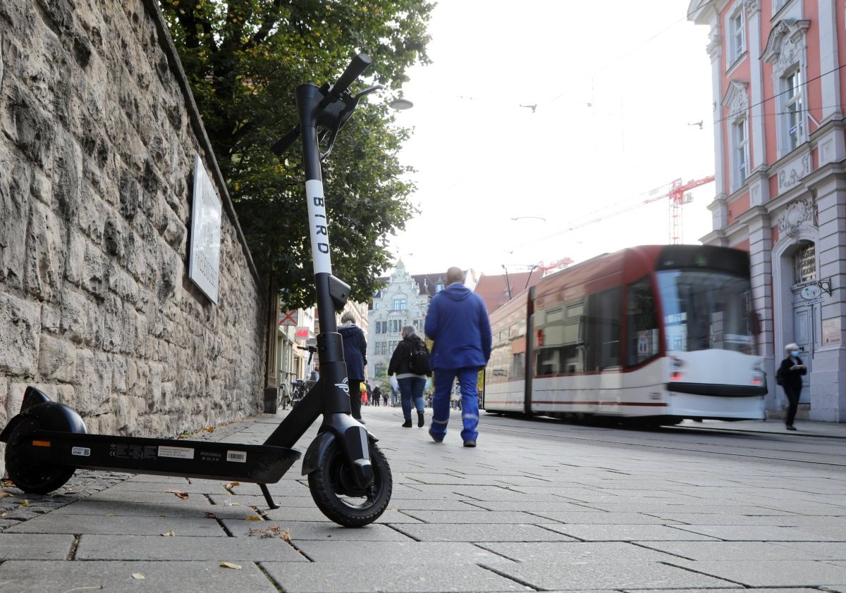 erfurt e-scooter.jpg