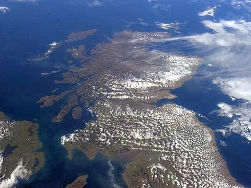 Das Foto von Schottland bei wolkenfreiem Himmel schaffte es auch unter seine zehn populärsten Fotos. 