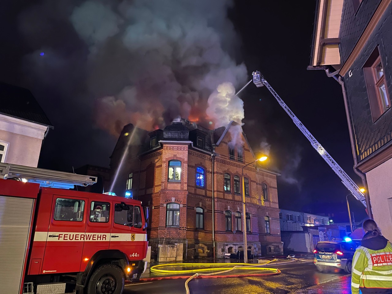 Bei dem Feuer-Drama in Sonneberg kam ein Mann um sein Leben. (Archivbild)