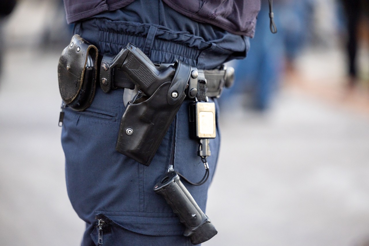 Ein Mann feuerte auf Polizisten in Thüringen Schüsse ab. (Symbolbild)
