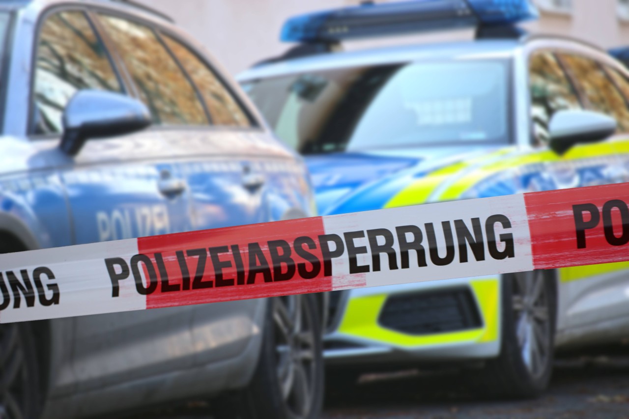 Polizeieinsatz in Weimar! In einem Wohnhaus wurden zwei Tote gefunden. (Symbolbild)
