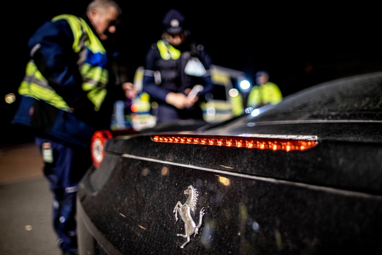 Für rund 30 Autos endete der „Carfreitag“ in Thüringen mit diversen Strafzetteln. (Archivbild)