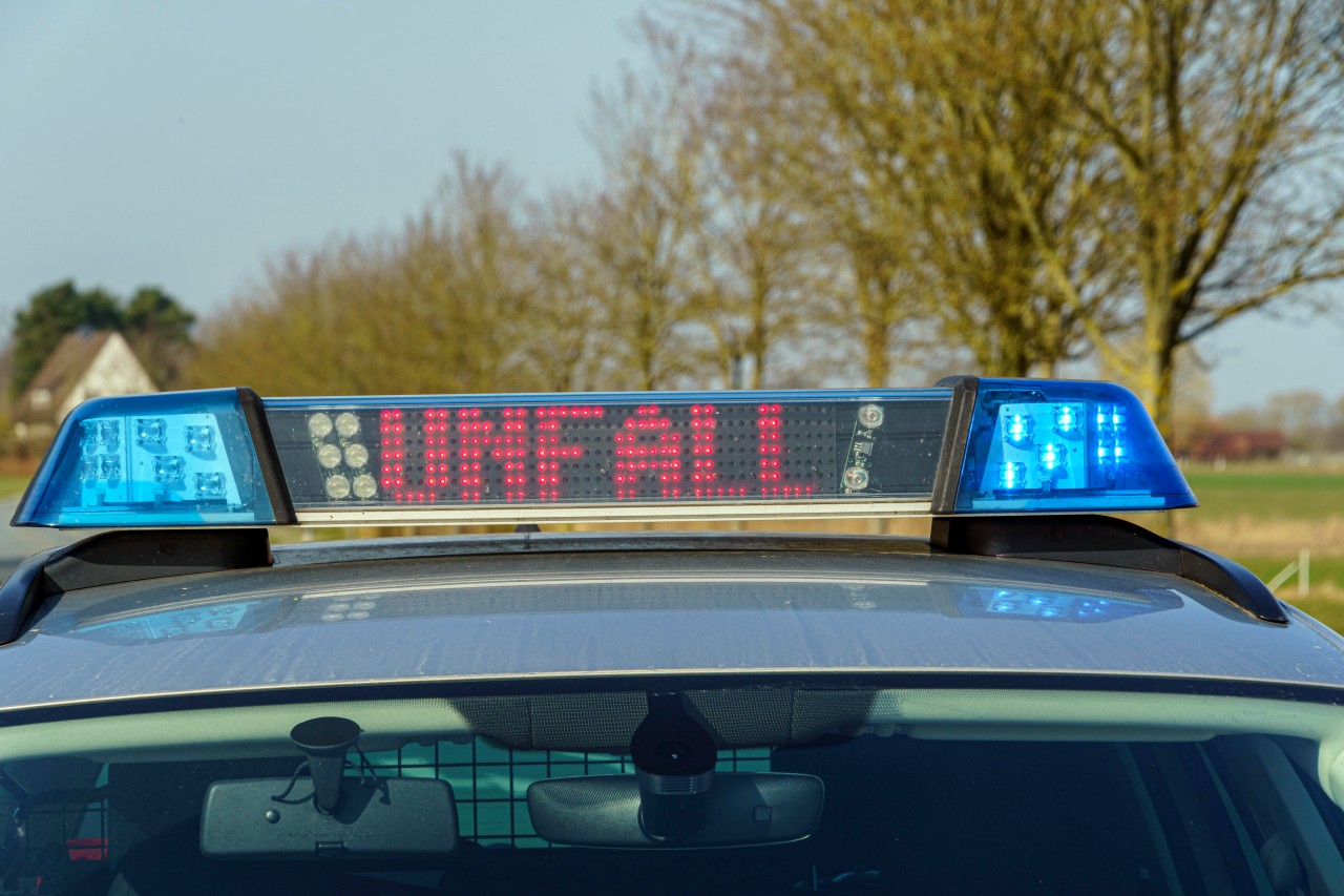 Die Polizei sperrte die Kreuzung in Erfurt ab. (Archivbild)