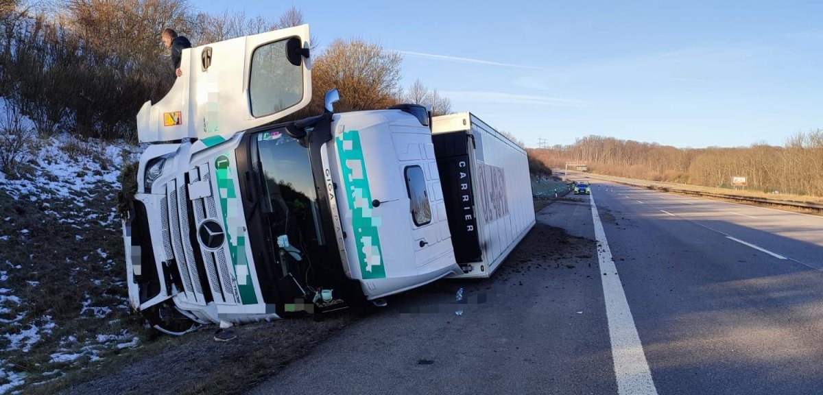 a4 lkw unfall erfurt