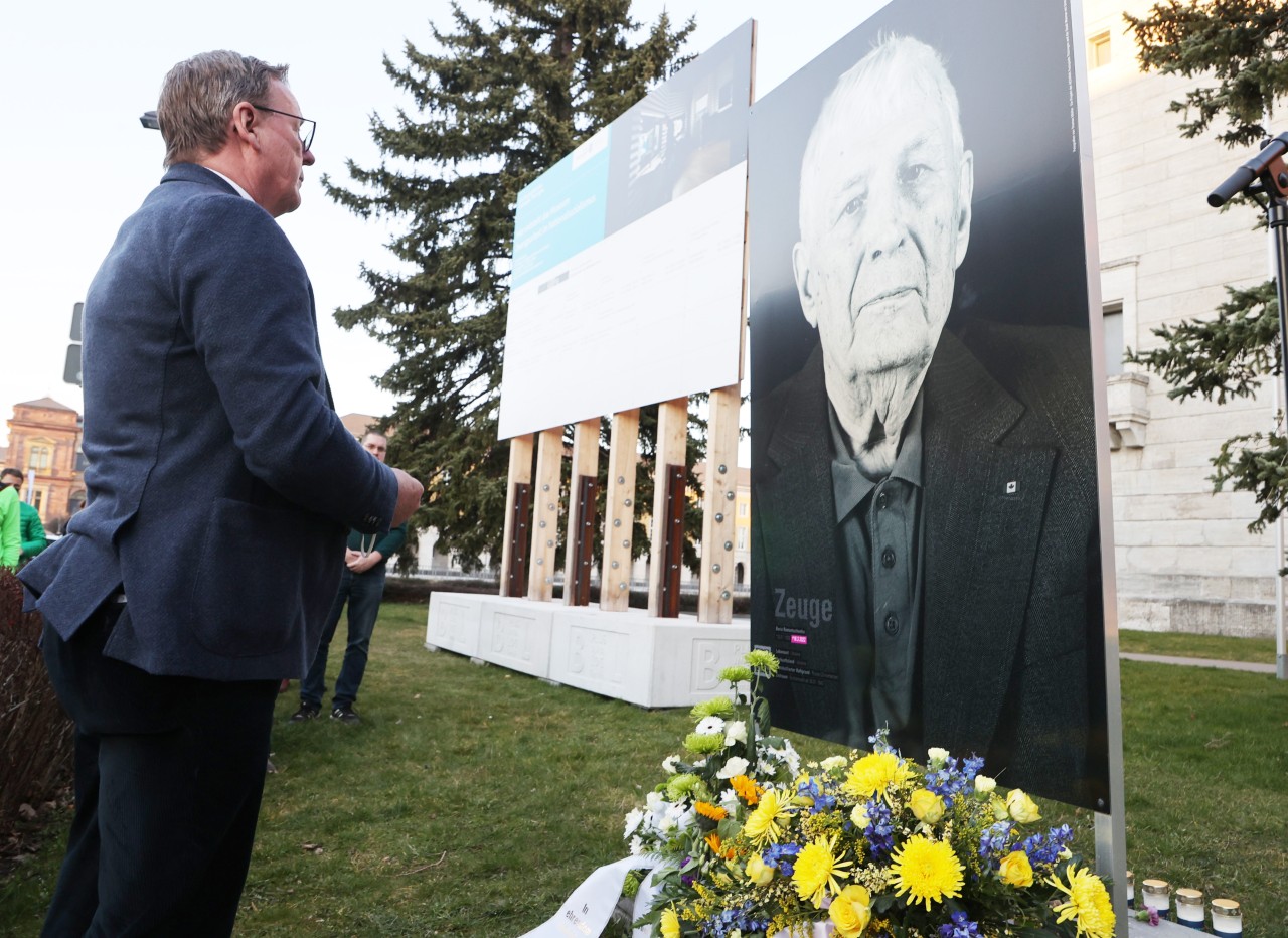 Bodo Ramelow (Die Linke) bei einer Gedenkstunde für den Buchenwald-Überlebenden Boris Romantschenko.