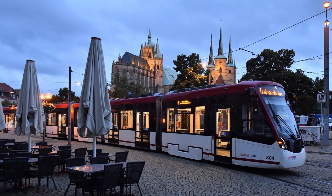 In Thüringen ist eine Kontroverse um das geplante 9-Euro-Ticket ausgebrochen. (Symbolbild)