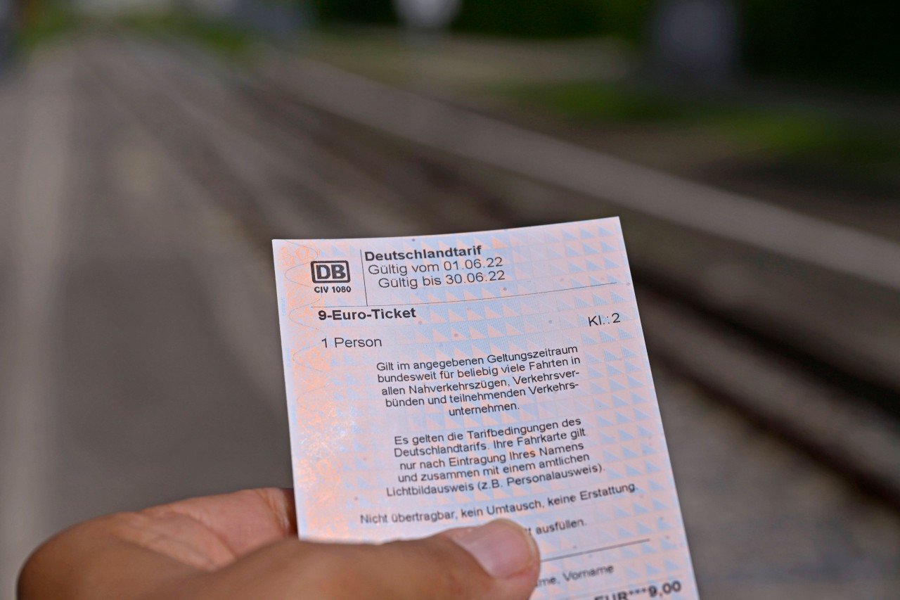 Das 9-Euro-Ticket ist auch in Thüringen beliebt. Doch das Land glaubt, das bestimmte Personen gar nicht davon profitieren könnten. 