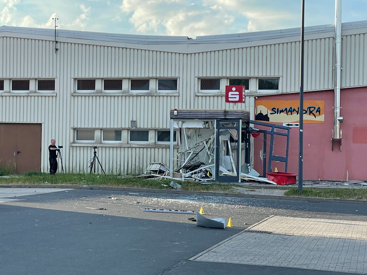 In Eisfeld wurde ein Geldautomat gesprengt! 