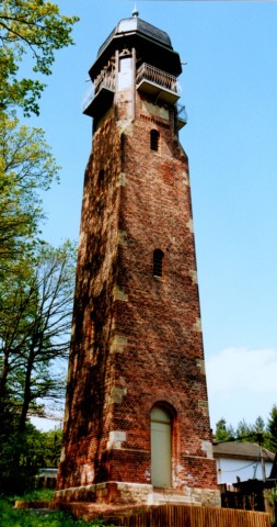 Der Fuchsturm im Stadtwald Gera wurde 1901 erbaut und ist 30 Meter hoch. 