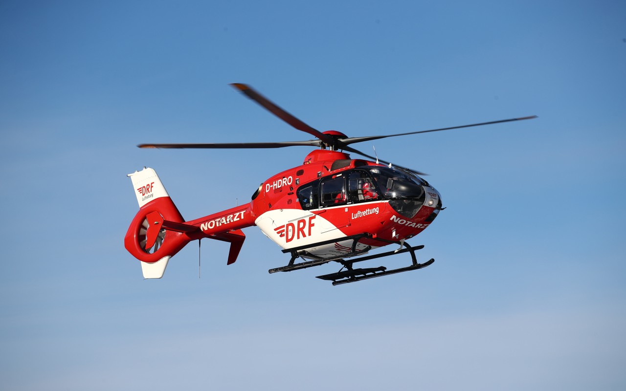 Nach dem Unfall in Sonneberg wurde die 16-Jährige mit einem Rettungshubschrauber ins Krankenhaus geflogen. (Symbolbild)