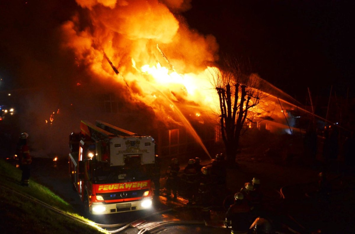 thüringen urlaub usedom feuer blitz reetdach