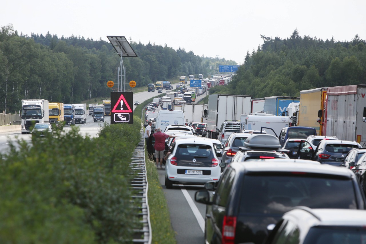 In Thüringen müssen Autofahrer auf dem Weg in den Urlaub starke Nerven beweisen. 