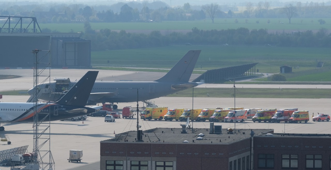 Eine Airline ist am Flughafen Halle/Leipzig pleite gegangen – die Mitarbeiter sind jetzt alle arbeitslos. (Archivbild)