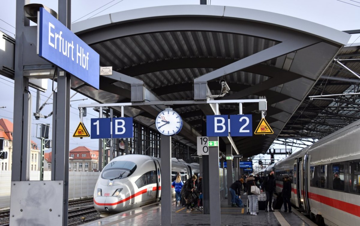 erfurt hauptbahnhof.jpg