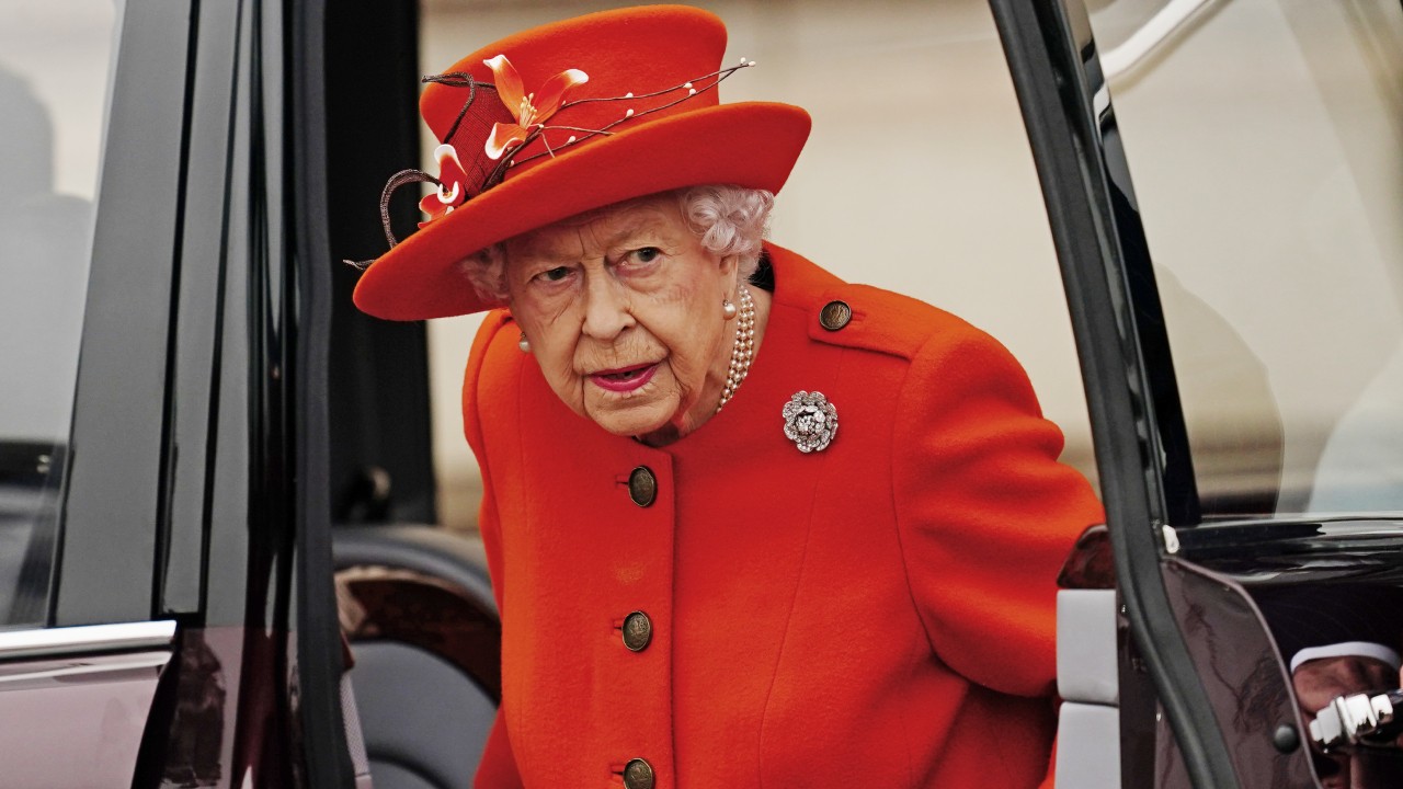 Wenige Stunden vor dem Tod von Queen Elizabeth II. taucht eine seltsame Anzeige im Netz auf.