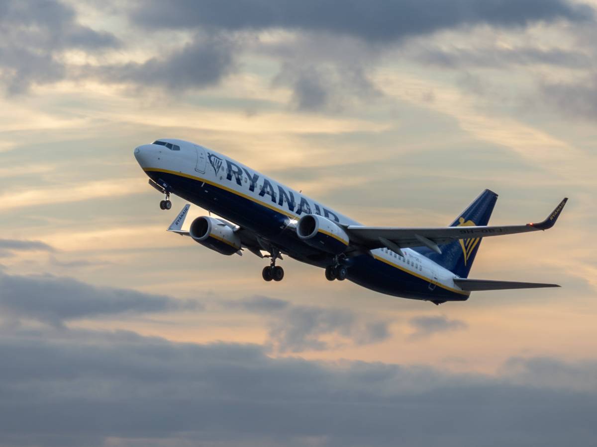 Ryanair steuert zwei neue Ziele vom Flughafen Leipzig aus ein. (Symbolbild)