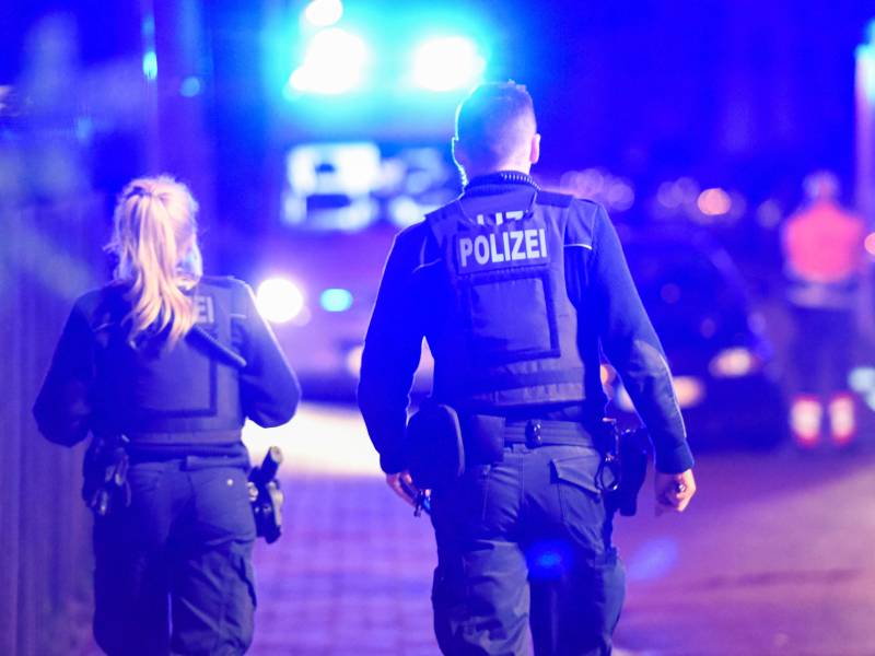 Ein schwer verletzter Mann gibt der Polizei in Thüringen Rätsel auf! (Symbolbild)