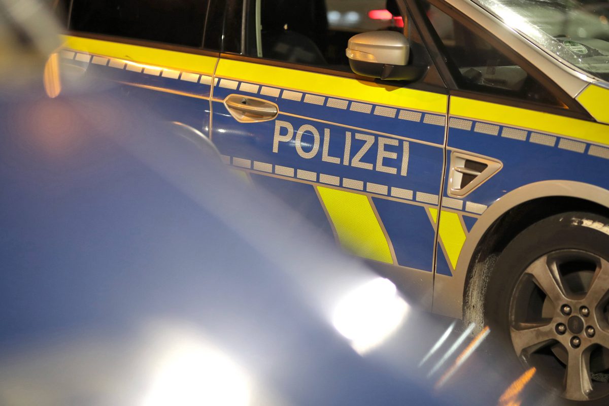 Die Polizei hat eine Neonazi-Party in Thüringen beendet.