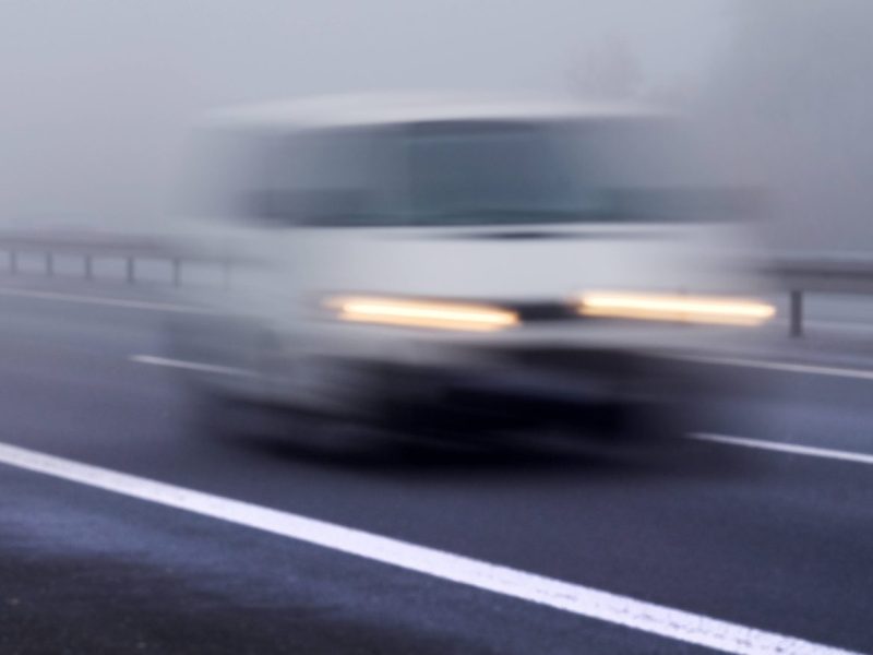 A4 in Thüringen: Das wird teuer! Raser brettert mit irrem Tempo durch die Radarfalle