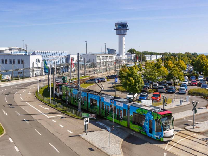 Flughafen Erfurt: Du willst Ostern in den Urlaub fliegen? DAS solltest du unbedingt beachten