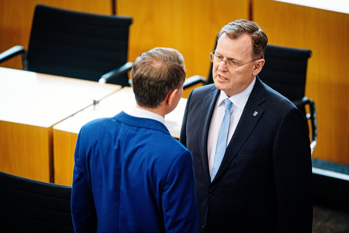 Thüringens Ministerpräsident Bodo Ramelow (Linke) hat sich kritisch zum Ausgang der Wahl des Regierenden Bürgermeisters in Berlin geäußert.