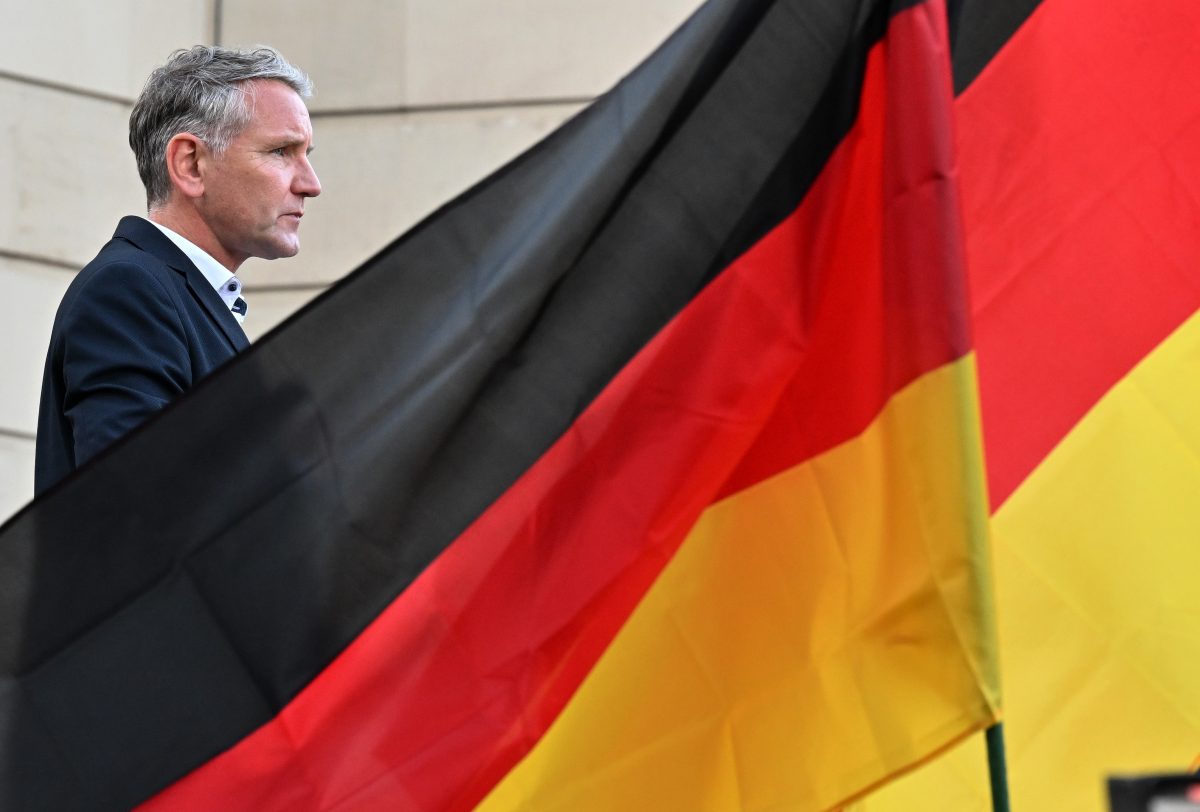 Björn Höcke, AfD-Landesvorsitzender und Fraktionschef im Thüringer Landtag, bekommt sein Fett weg.