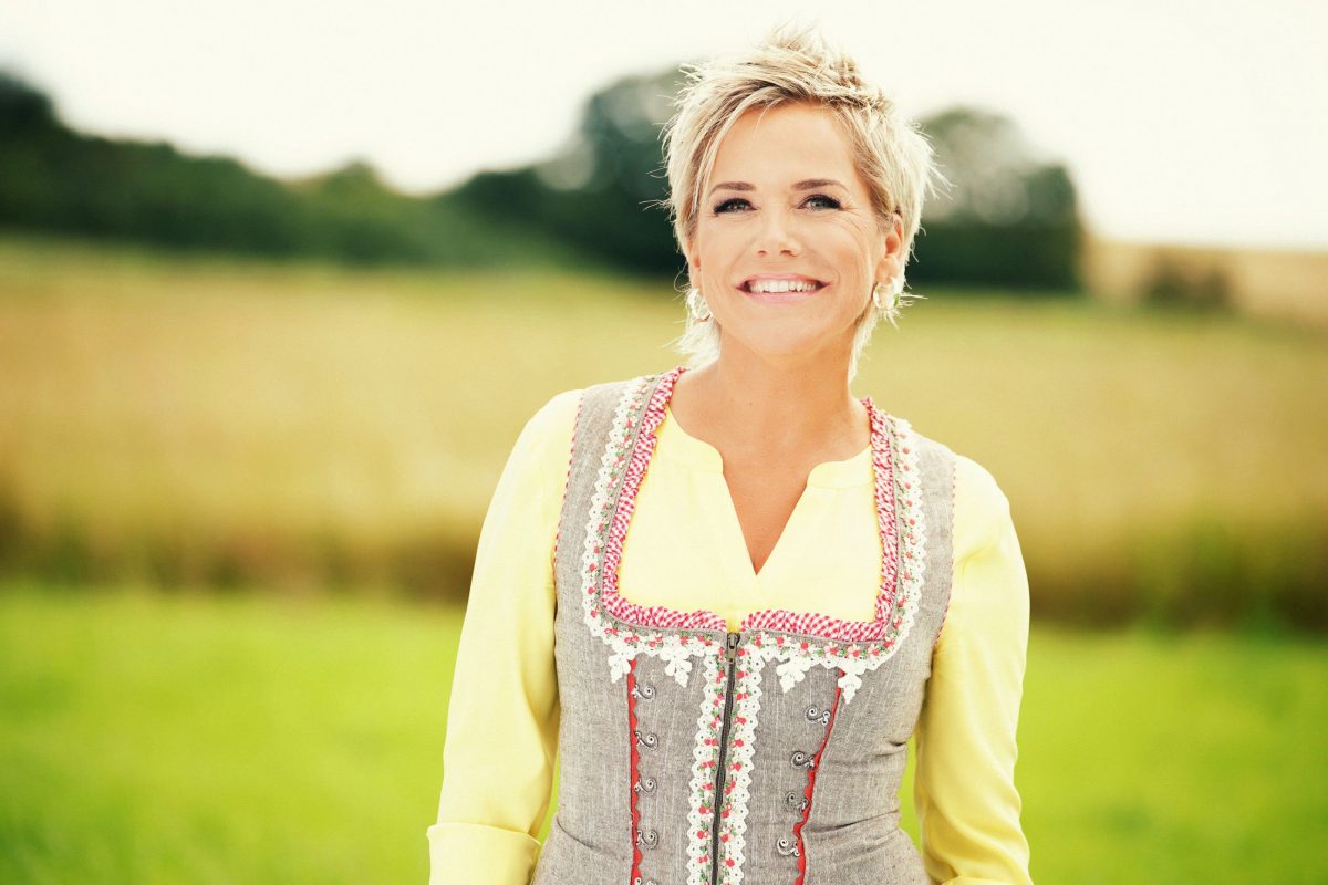 -Bauer-sucht-Frau-Farmer-geht-bei-Inka-Bause-in-die-Flirt-Offensive-Moderatorin-hat-pl-tzlich-ein-Date