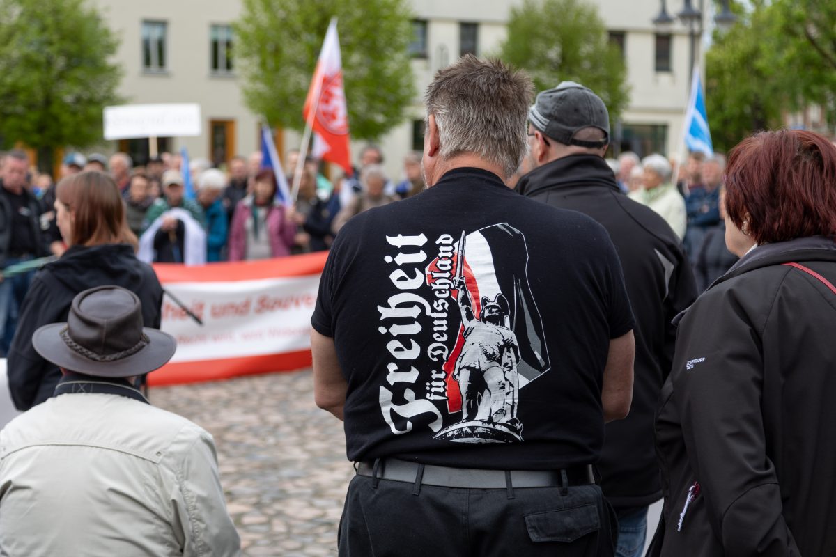 In Schleusingen in Thüringen hat eine rechte Demo ein abruptes Ende gefunden.