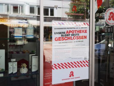 Apotheken in Thüringen geht es denkbar schlecht. Die Verzweiflung ist groß. Sie gingen sogar auf die Straße. (Symbolbild)